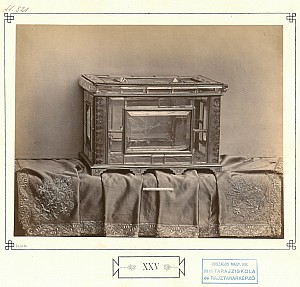 821-25.jpg